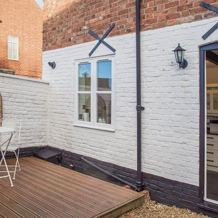 Charming 2 Bed House In Tewkesbury Centre Villa Exterior photo